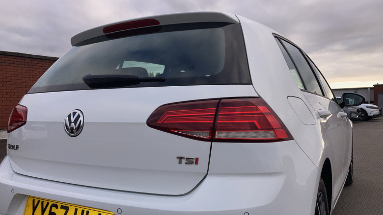 Volkswagen Golf 1.4 TSI SE [Nav] 5dr Petrol Hatchback